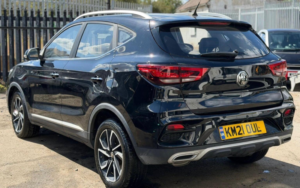 2021 MG MG Zs 1.0 T-Gdi Exclusive Auto Euro 6 5dr in Black — image 3