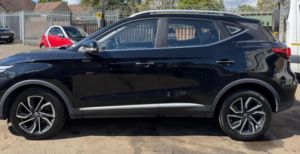 2021 MG MG Zs 1.0 T-Gdi Exclusive Auto Euro 6 5dr in Black — image 4