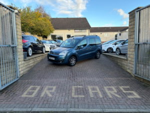 2017 Citroen Berlingo 1.6 Bluehdi Flair Multispace MPV Etg6 Euro 6 (s/s) 5dr in Blue — image 3
