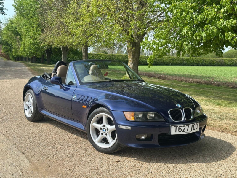 1999 BMW Z3 2.8 I in Blue — image 1