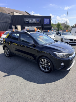 2018 Kia Stonic 1.6 Crdi 2 in Black — image 4