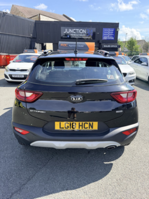 2018 Kia Stonic 1.6 Crdi 2 in Black — image 6