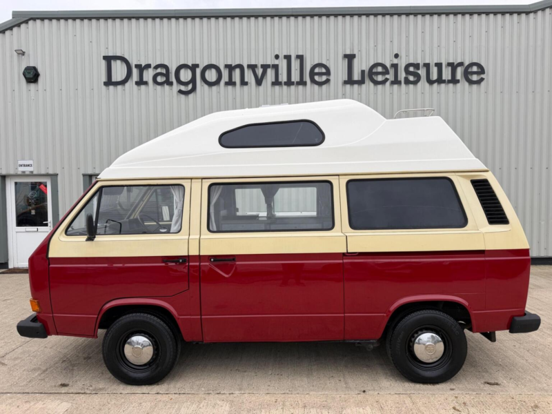 1982 Volkswagen T25 Leisuredrive Camper Van in Multicolour — image 1