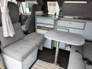 1982 Volkswagen T25 Leisuredrive Camper Van in Multicolour — image 6