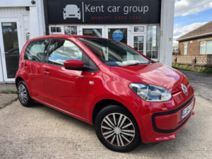 2014 Volkswagen Up! 1.0 Move Up! in Red — image 3