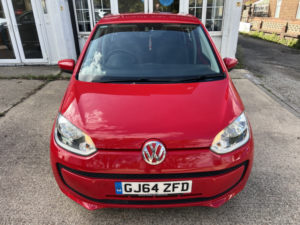 2014 Volkswagen Up! 1.0 Move Up! in Red — image 4