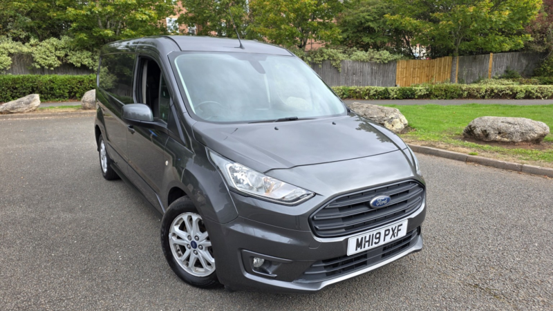 2019 Ford Transit Connect 1.5 240 Ecoblue Limited in Grey — image 1