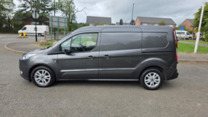 2019 Ford Transit Connect 1.5 240 Ecoblue Limited in Grey — image 4