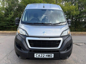 2022 Peugeot Boxer 2.2 Bluehdi 335 Professional L3 H2 Euro 6 (s/s) 5dr in Grey — image 2