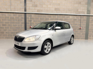 2014 Skoda Fabia 1.2 Se Euro 5 5dr in Silver — image 3