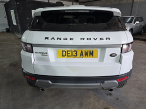2013 Land Rover Range Rover Evoque 2.2 Sd4 Pure in White — image 6
