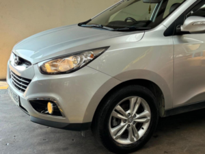 2011 Hyundai Ix35 1.7 Crdi Premium Euro 5 (s/s) 5dr in Silver — image 4