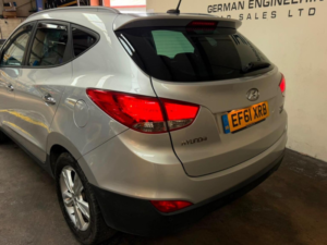 2011 Hyundai Ix35 1.7 Crdi Premium Euro 5 (s/s) 5dr in Silver — image 5