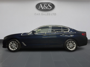 2017 BMW 5 Series 2.0 520d Se Saloon in Blue — image 6