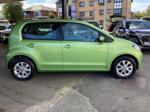 2015 Skoda Citigo 1.0 Mpi Elegance Asg Euro 5 5dr in Green — image 3