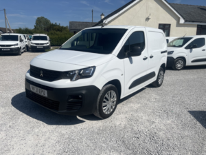 2021 Peugeot Partner 1.5 Bluehdi 1000 Professional in White — image 3