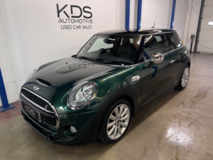 2014 MINI Hatch 2.0 Cooper S 3-Door Hatch in Green — image 2