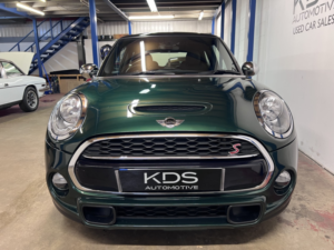 2014 MINI Hatch 2.0 Cooper S 3-Door Hatch in Green — image 6