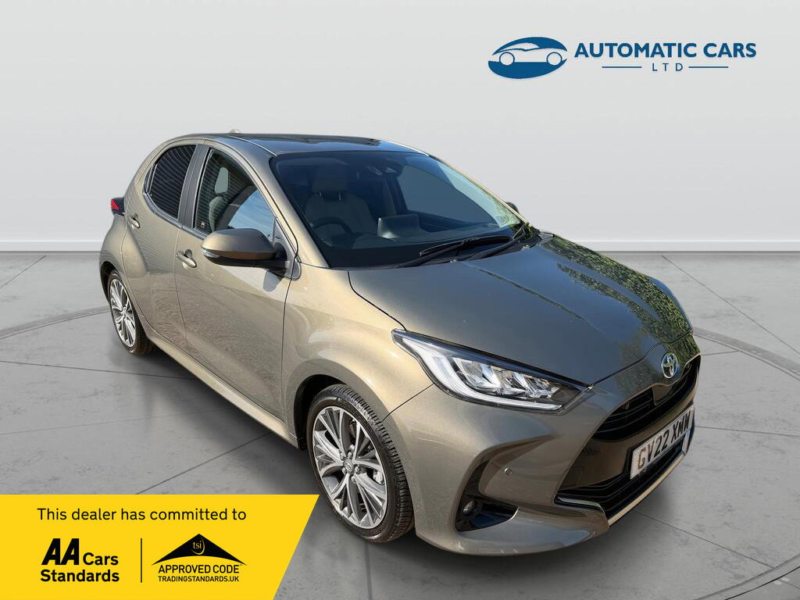 2022 Toyota Yaris Excel Fhev in Bronze — image 1