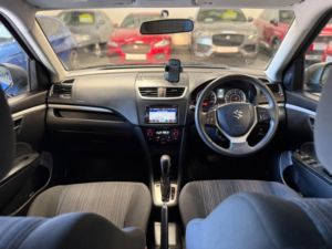 2015 Suzuki Swift 1.2 Sz4 in Blue — image 2