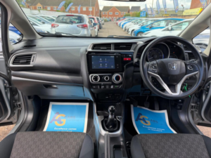 2016 Honda Jazz 1.3 I-Vtec Se Euro 6 (s/s) 5dr in Silver — image 2