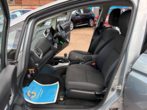2016 Honda Jazz 1.3 I-Vtec Se Euro 6 (s/s) 5dr in Silver — image 4