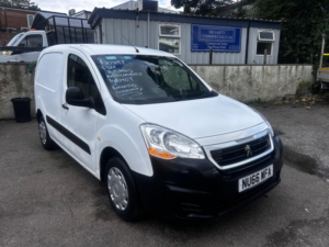 2016 Peugeot Partner