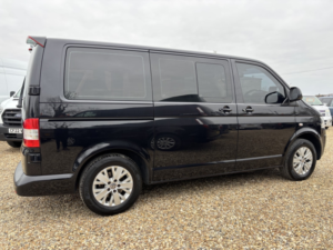 2015 Volkswagen Transporter Shuttle Automatic Drive From Wheelchair Wav With Lift 2.0 Td T30 Se in Black — image 2