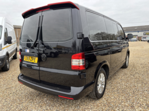 2015 Volkswagen Transporter Shuttle Automatic Drive From Wheelchair Wav With Lift 2.0 Td T30 Se in Black — image 3