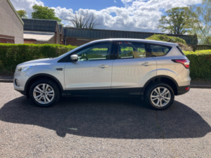 2017 Ford Kuga 1.5 Tdci Zetec SUV 5dr Diesel Manual Euro 6 (s/s) (120 Ps) in Silver — image 4
