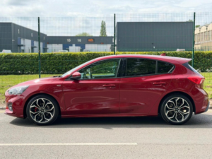 2018 Ford Focus 1.5 Ecoblue St-Line X Euro 6 (s/s) 5dr in Red — image 6