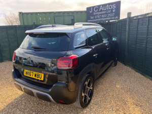 2017 Citroen C3 Aircross 1.2 Puretech Flair Eat6 Euro 6 (s/s) 5dr in Black — image 4