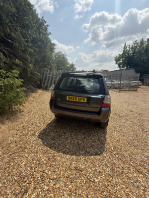 2010 Land Rover Freelander 2 2.2 Sd4 Hse in Grey — image 4