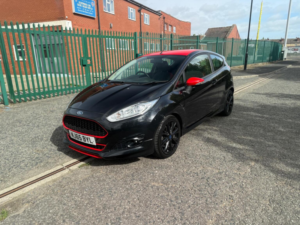 2015 Ford Fiesta 1.0t Ecoboost Zetec S Euro 6 (s/s) 3dr in Black — image 3