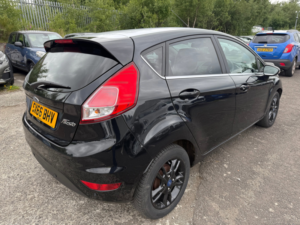 2017 Ford Fiesta 1.0t Ecoboost Zetec Black Edition Hatchback 5dr Petrol Manual Euro 6 (s/s) (100 Ps) in Black — image 4
