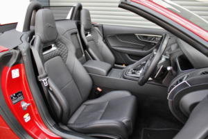 2023 Jaguar F-Type 5.0 V8 R in Red — image 2