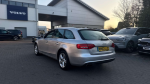 2013 Audi A4 Avant 2.0 Tdi Se Technik in Silver — image 5