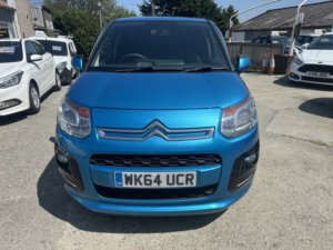 2014 Citroen C3 Picasso 1.6 Hdi Vtr+ in Blue — image 3