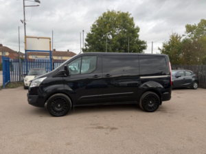 2015 Ford Transit Custom 2.2 Tdci 270 Limited L1 H1 5dr in Black — image 3
