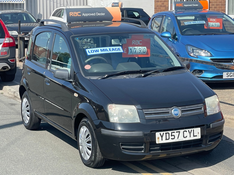 2007 Fiat Panda 1.2 Dynamic Hatchback 5dr Petrol Manual (133 G/km, 60 Bhp) in Black — image 1