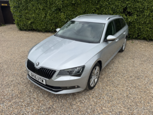 2016 Skoda Superb 2.0 Tdi Se L Executive in Silver — image 6