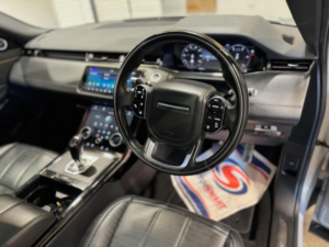 2020 Land Rover Range Rover Evoque 2.0 D180 Mhev R-Dynamic Hse Auto 4WD Euro 6 (s/s) 5dr in Silver — image 2
