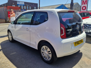 2012 Volkswagen Up! 1.0 Bluemotion Tech Move Up! Hatchback 3dr Petrol Manual Euro 5 (s/s) (60 Ps) in White — image 6