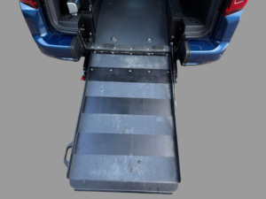 2022 Vauxhall Combo Life Edition Xl S/s Wheel Chair Adapted 2 Seater in Blue — image 3