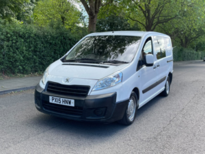 2015 Peugeot Expert Tepee 2.0 Hdi Tepee Comfort in White — image 4