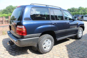 2000 Toyota Land Cruiser Amazon 4.7 Vx 5dr in Blue — image 6