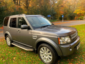 2013 Land Rover Discovery Sdv6 Hse in Grey — image 3