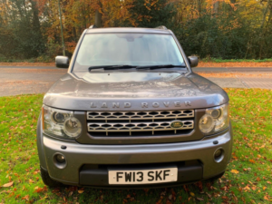 2013 Land Rover Discovery Sdv6 Hse in Grey — image 4