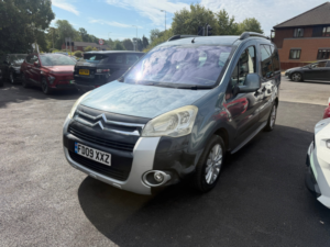 2009 Citroen Berlingo 1.6 Hdi Xtr Multispace MPV 5dr Diesel Manual Euro 4 (90 Ps) in Grey — image 2