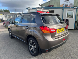2014 Mitsubishi Asx 2.2 Di-D 4 Auto 4WD Euro 5 (s/s) 5dr in Brown — image 4
